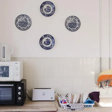 화이트 썬 호스텔 라고스